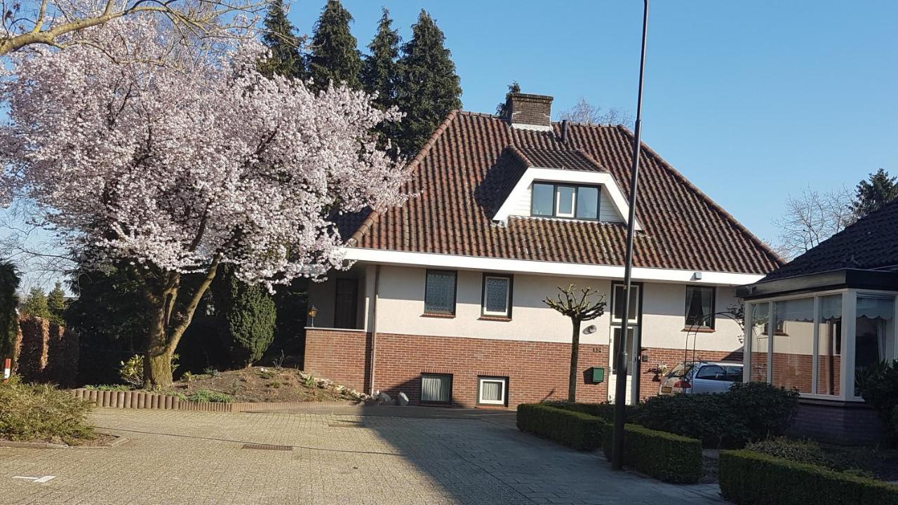 B&B De Loenense Bossen المظهر الخارجي الصورة